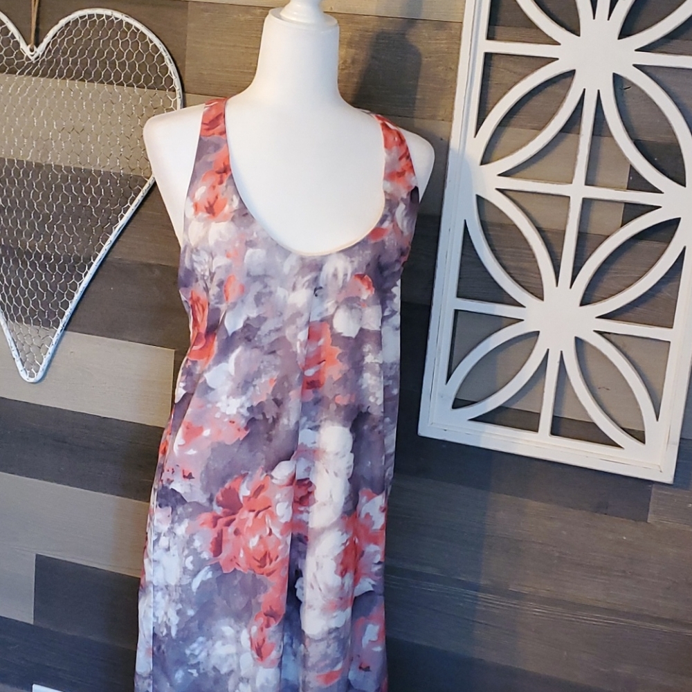 Aakaa Floral Maxi Dress - Pink and Gray